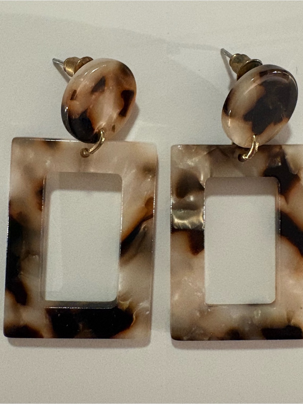 90s Minimalist Tortoise Shell Rectangle Drop Earrings Brown Cream Dangle